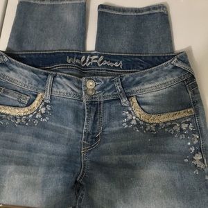 Wallflower Embroidered Studded Jeans (new no tags)